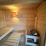 Wohlfuehl Oase Mit Sauna Vor Den Toren Berlins Hébergement de vacances Nauen