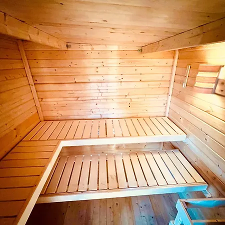 Wohlfuehl Oase Mit Sauna Vor Den Toren Berlins