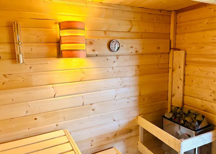 Wohlfuehl Oase Mit Sauna Vor Den Toren Berlins بيت للعطل